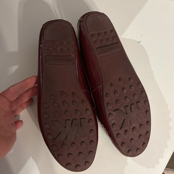 Michael Kors Red Patent leather loafers women’s size 11 - Picture 4 of 5